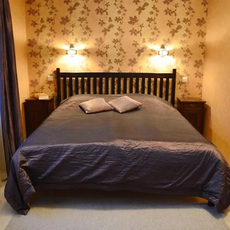 Classic Car Museum Apartment *