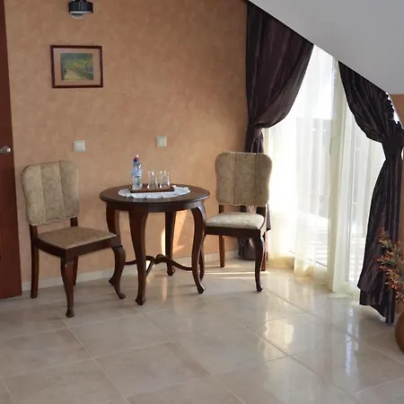 Apartman Classic Car Museum Riga