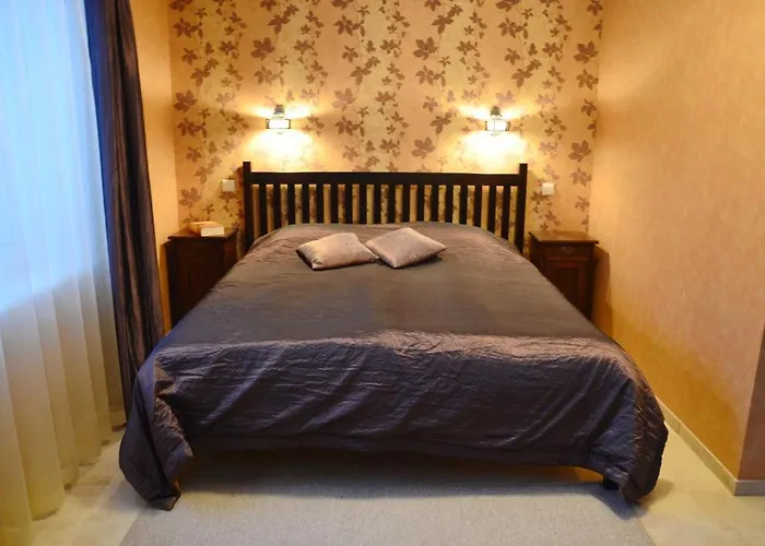 Classic Car Museum Apartment *