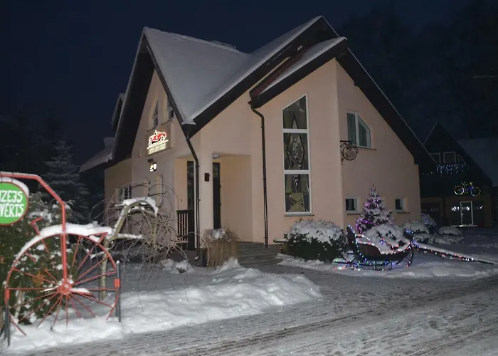 Apartment Classic Car Museum Apartment *